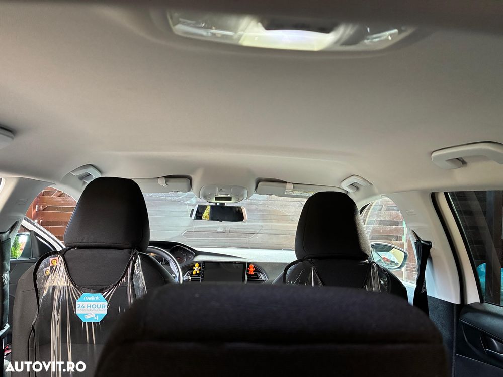 Peugeot 308 1.2 VTi Access - 36
