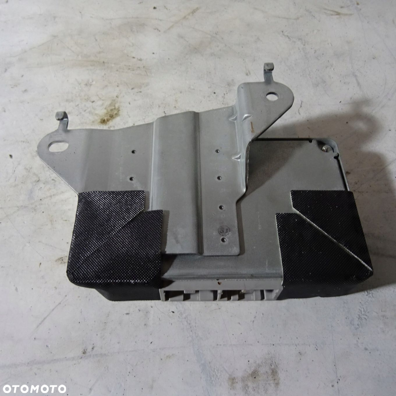 INFINITI FX30 II STEROWNIK ABS 472133FY0A - 2
