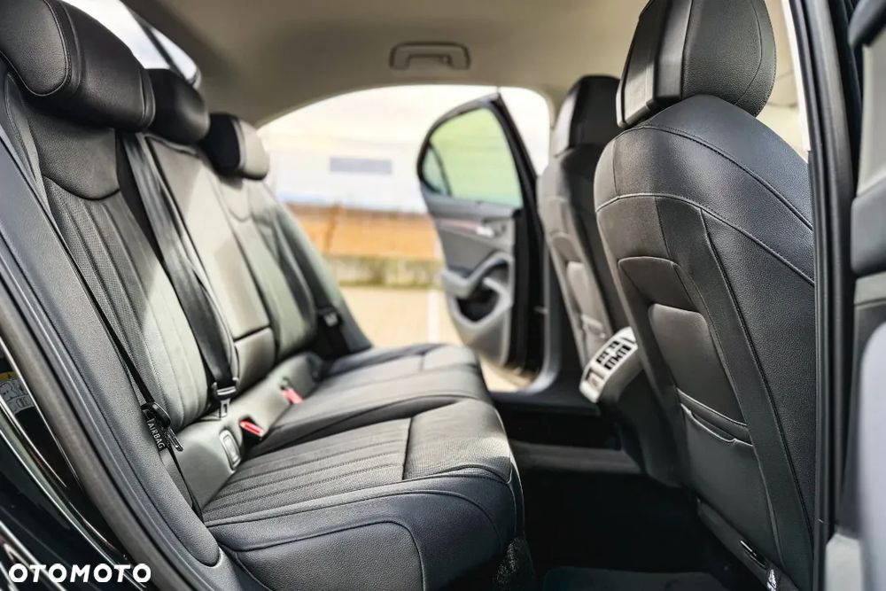 Skoda Superb 2.0 TSI L&K DSG - 22
