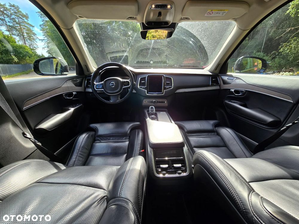 Volvo XC 90 - 10