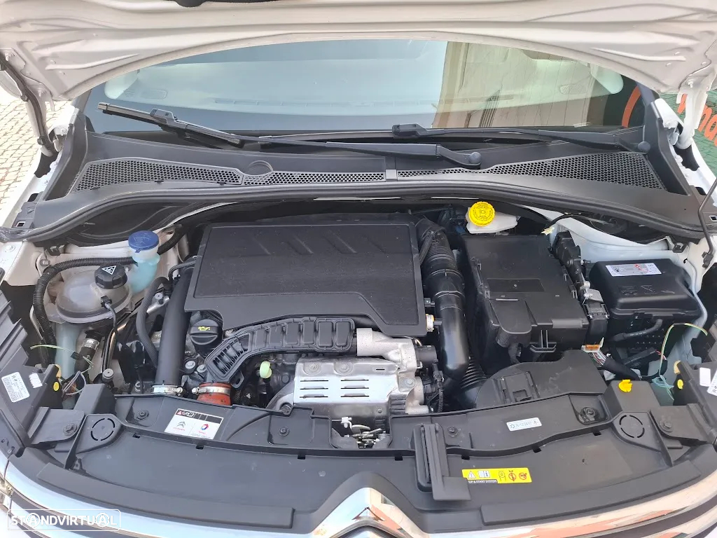 Citroën C3 1.2 PureTech Shine EAT6 - 55