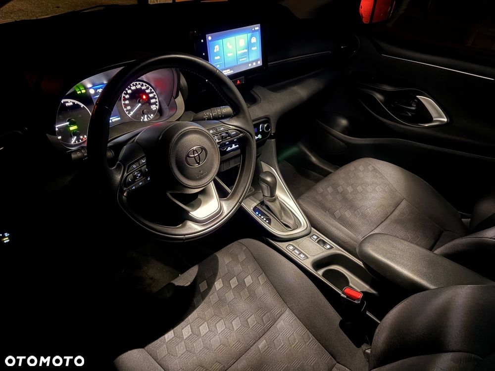 Toyota Yaris - 35