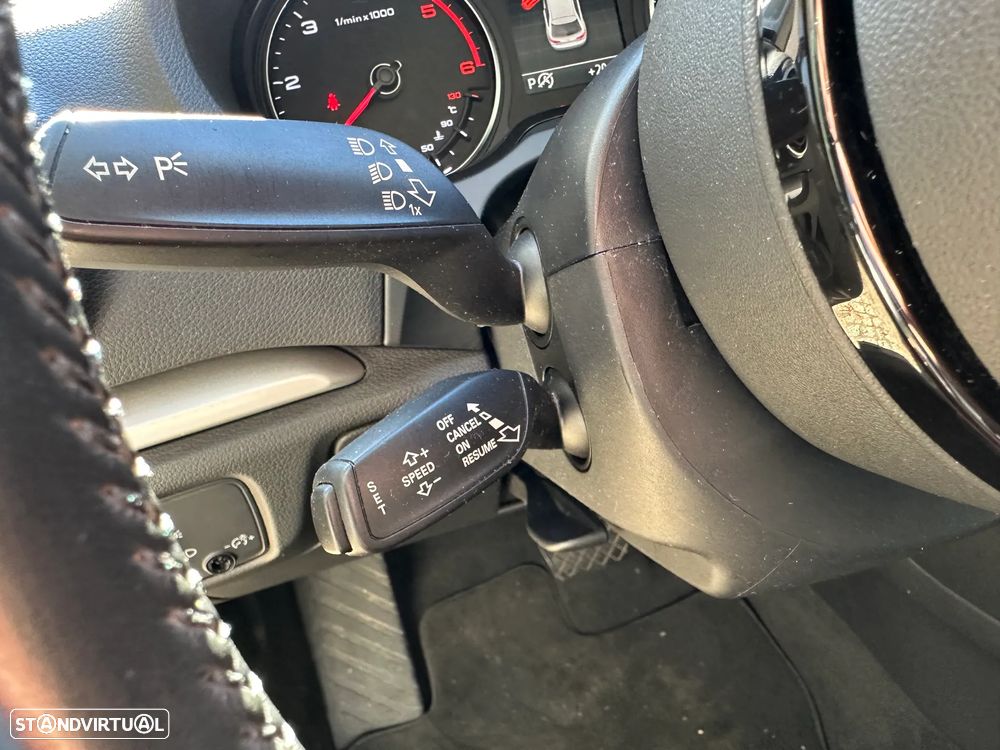 Audi A3 1.6 TDI Sport S tronic - 8