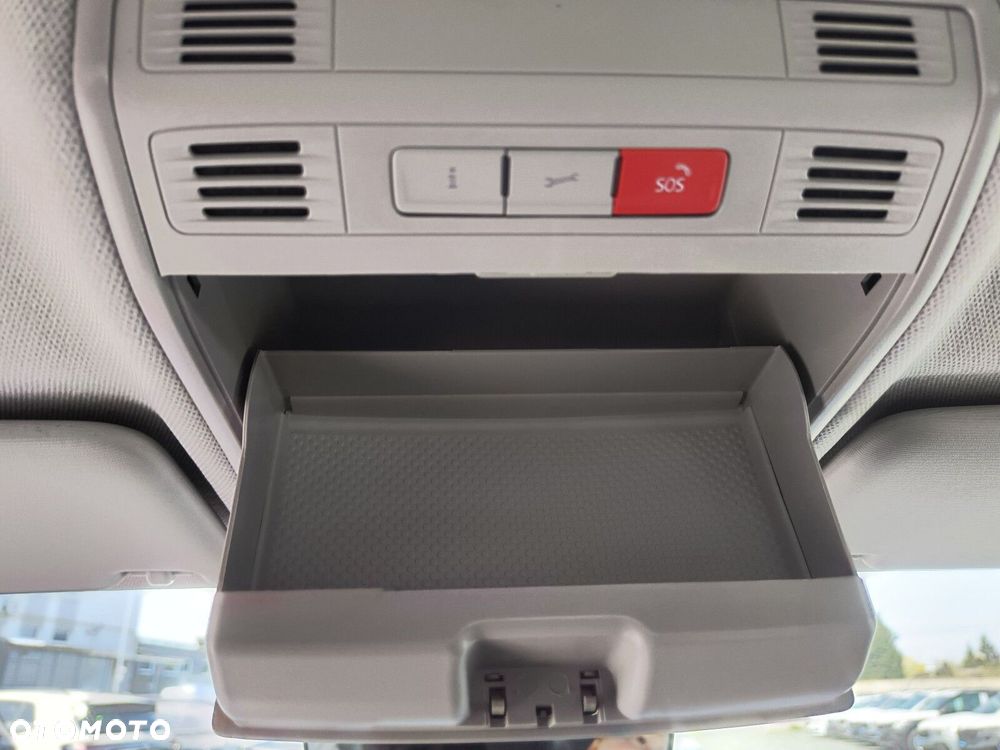 Skoda Kamiq 1.0 TSI Drive - 36