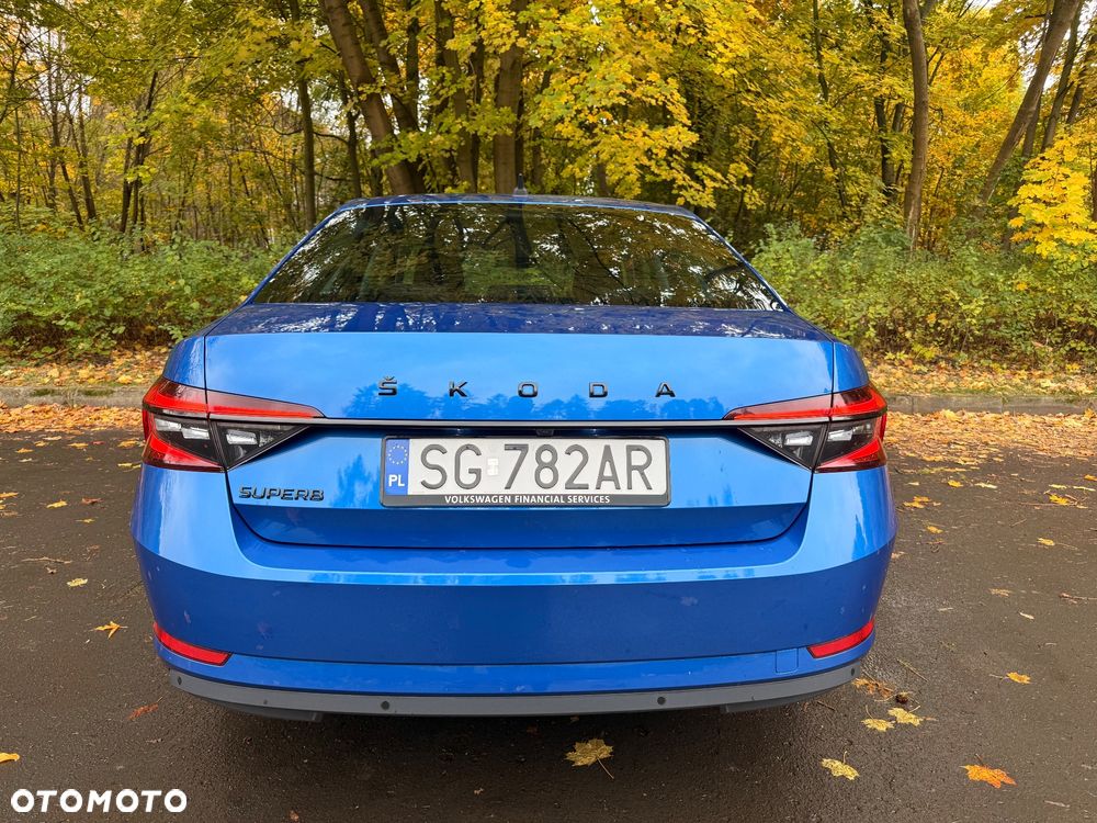 Skoda Superb 2.0 TDI SCR Style - 8