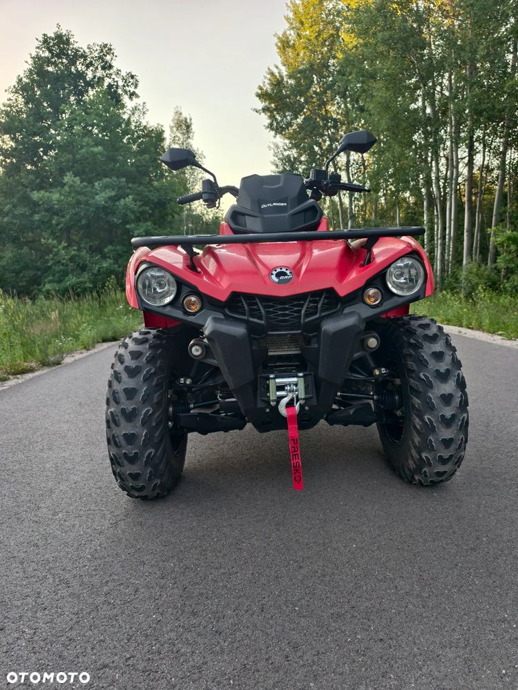 Can-Am Outlander - 2