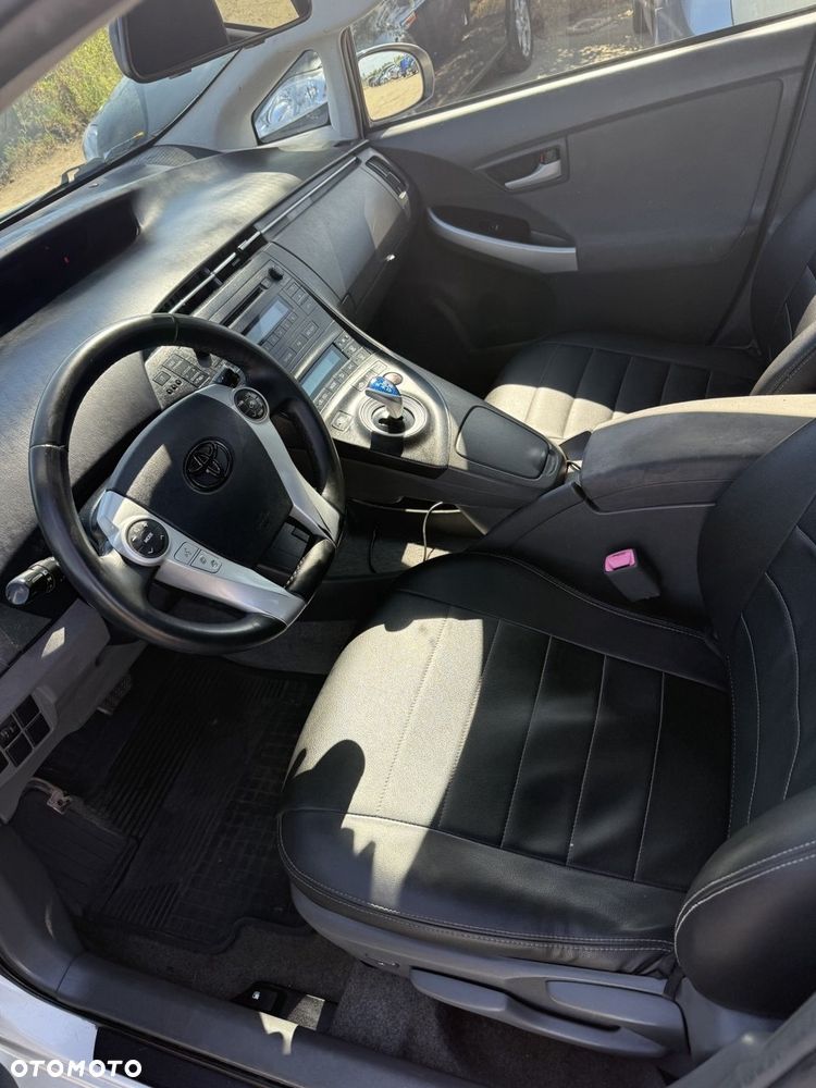 Toyota Prius - 7