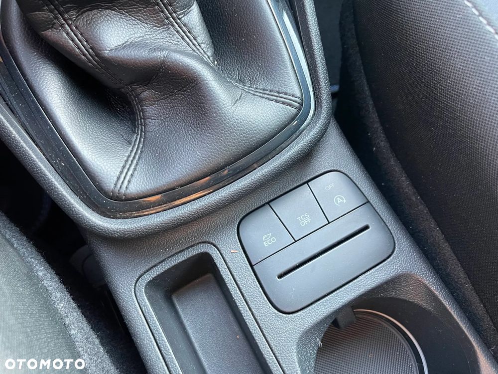 Ford Fiesta 1.1 COOL&CONNECT - 24