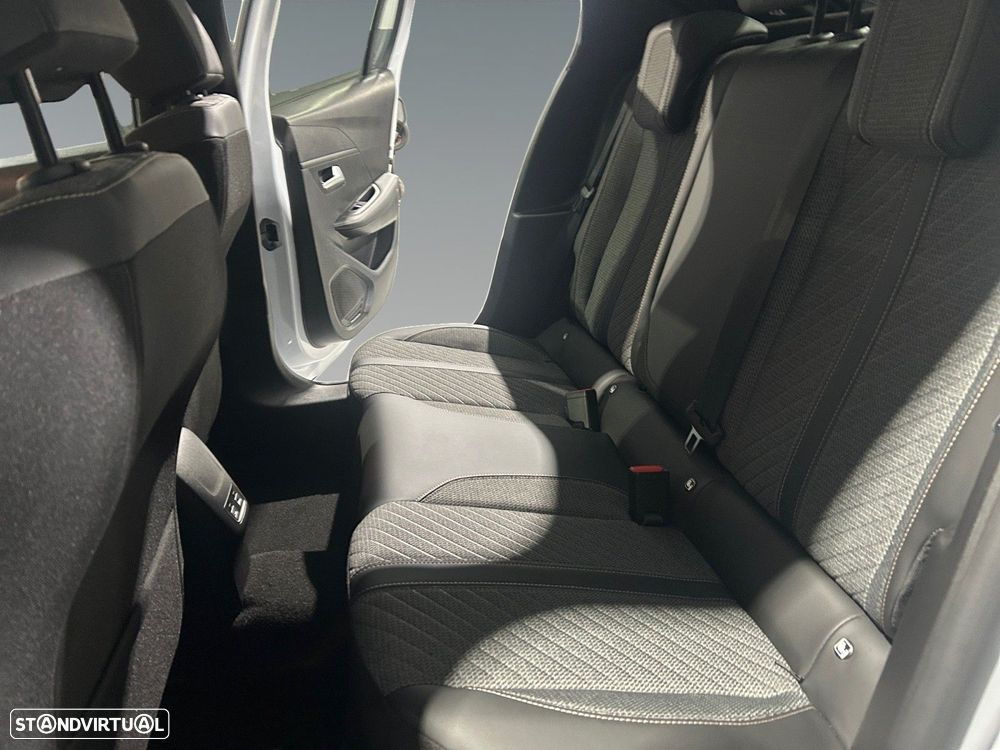 Peugeot 208 1.2 Hybrid Allure e-DCS6 - 14