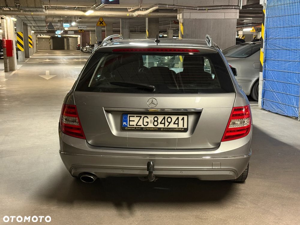 Mercedes-Benz Klasa C - 22