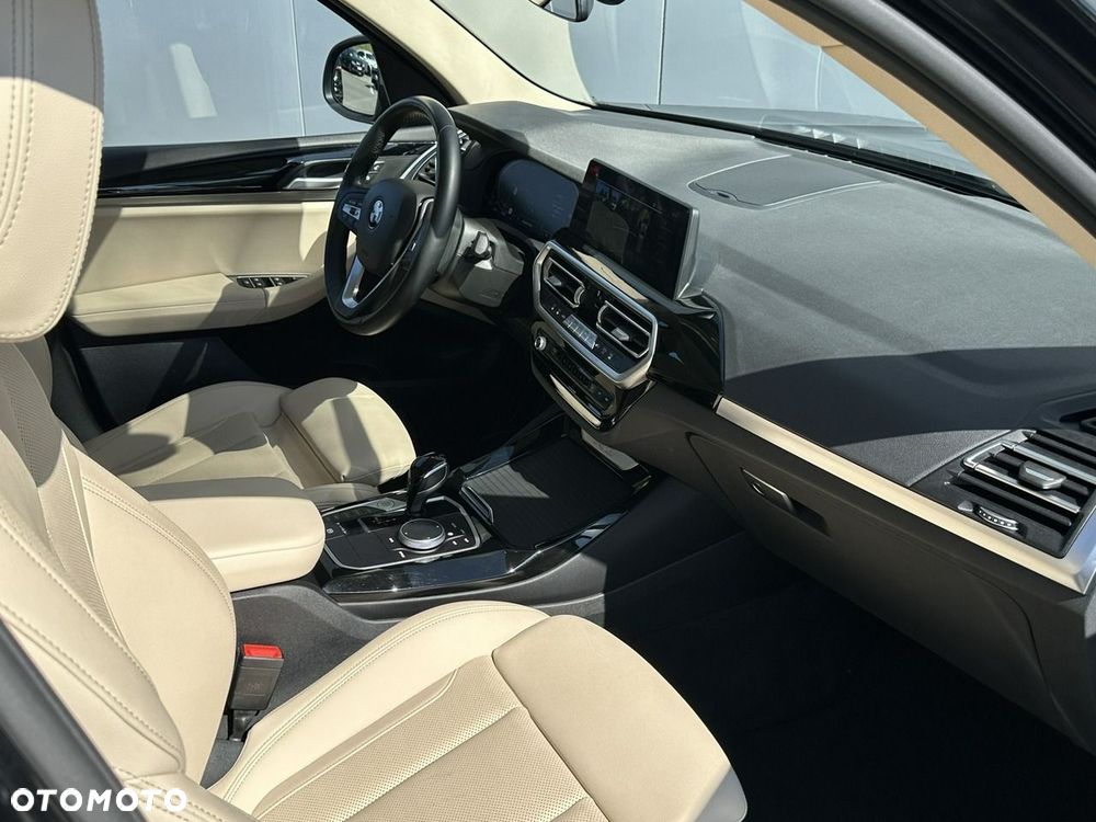 BMW X3 xDrive20d mHEV - 18