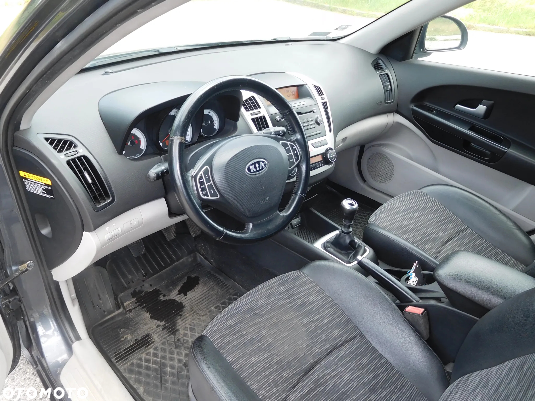 Kia Ceed Cee'd 2.0 crdi Comfort + - 5