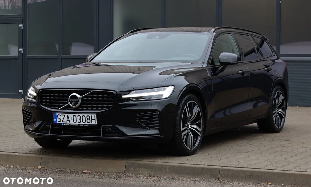 Volvo V60 T6 AWD Recharge Geartronic RDesign - 36