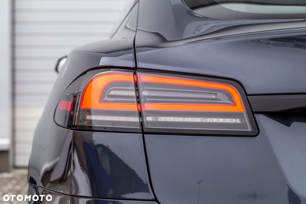 Tesla Model S Long Range AWD - 8