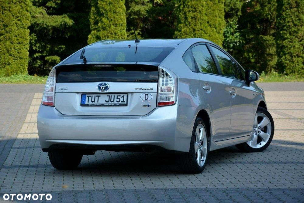 Toyota Prius - 14