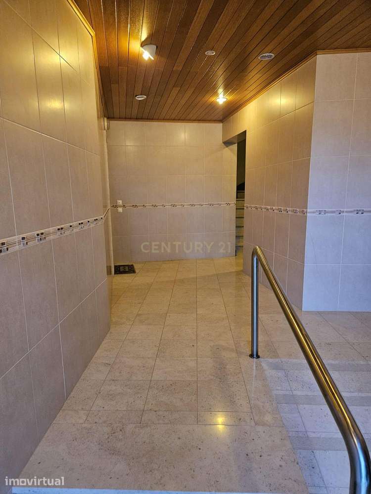 Apartamento T3 em Santarém - Oportunidade Única! - Grande imagem: 2/26