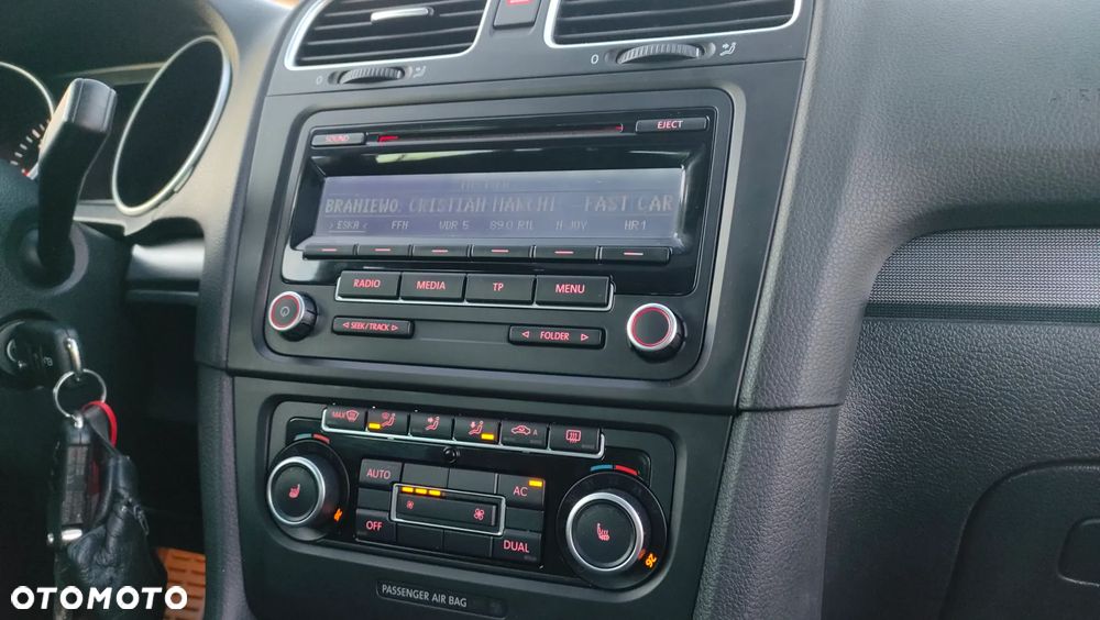 Volkswagen Golf 1.6 TDI DPF Style - 14