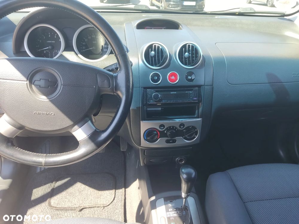 Chevrolet Kalos - 6