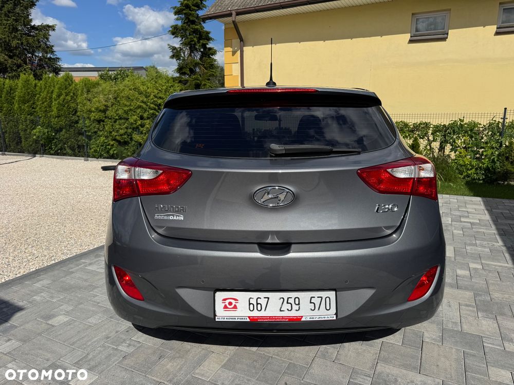 Hyundai i30 1.4 Premium - 8