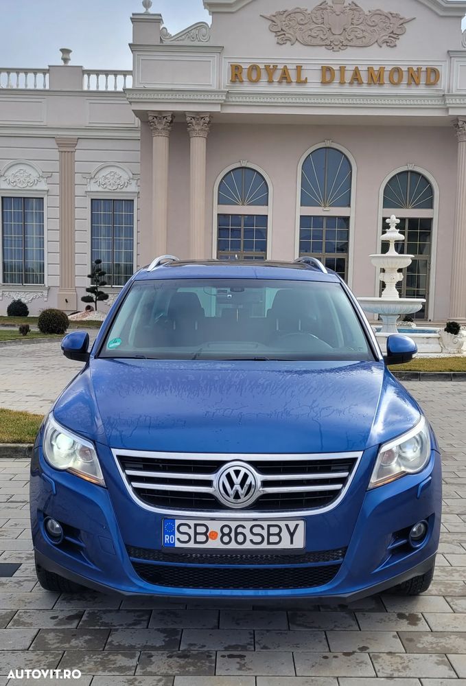 Volkswagen Tiguan 2.0 TDI DPF 4Motion Track & Avenue - 1