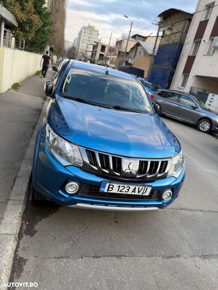 Mitsubishi L200 Pick Up 4x4 S&S Double Cab Basis - 21