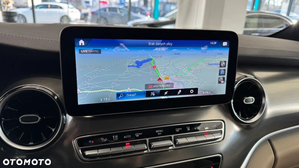 Mercedes-Benz Klasa V 300 d 4-Matic 9G-Tronic Exclusive (d³ugi) - 17