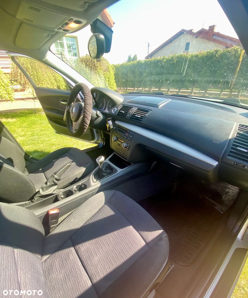 BMW Seria 1 - 11