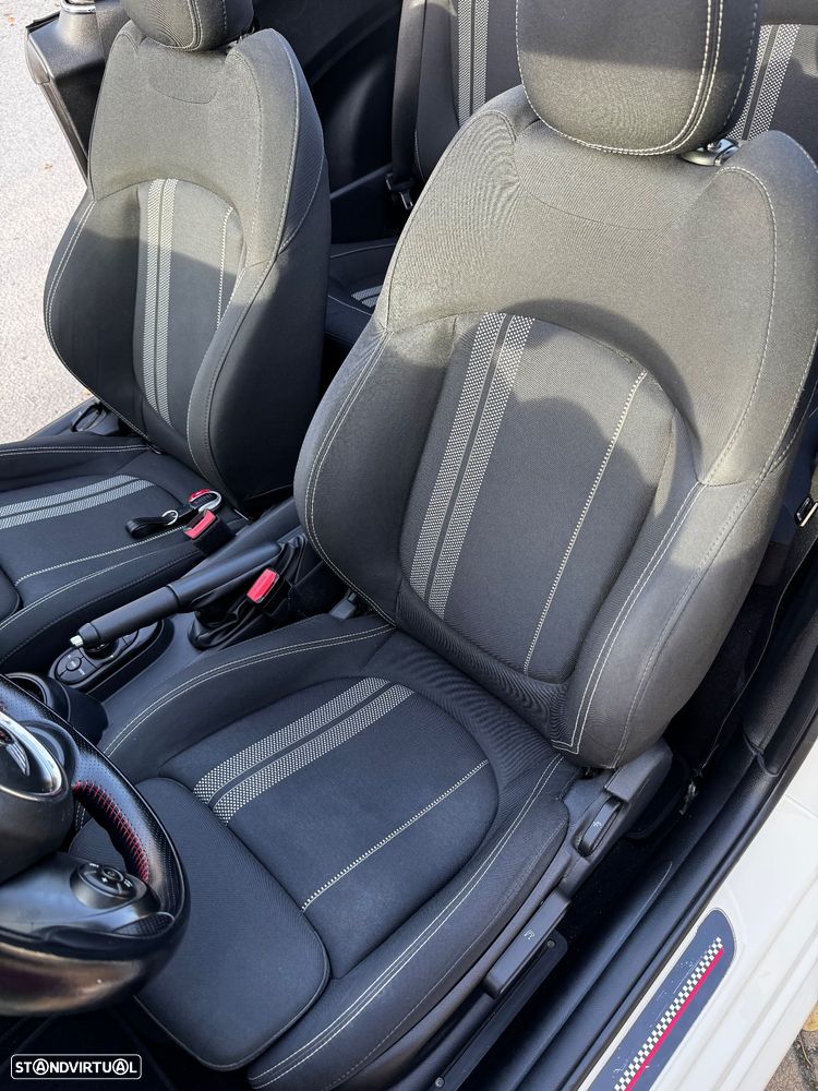 MINI Cabrio Cooper - 11