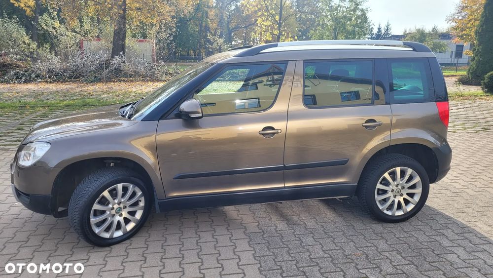 Skoda Yeti 2012 photo 3