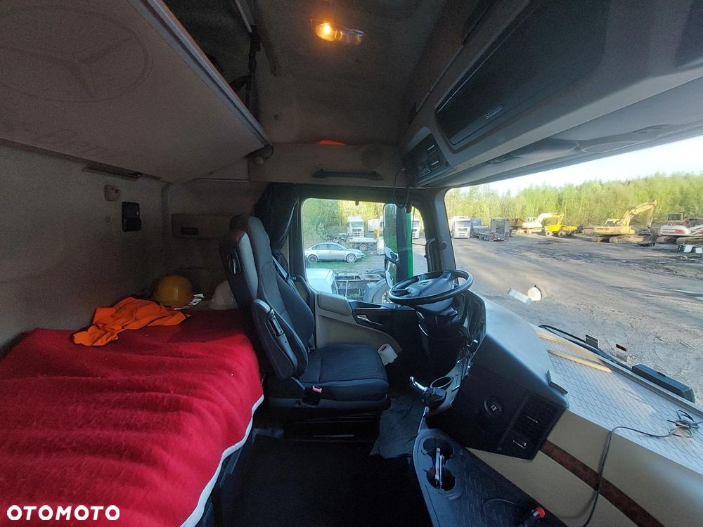 Mercedes-Benz Actros - 5