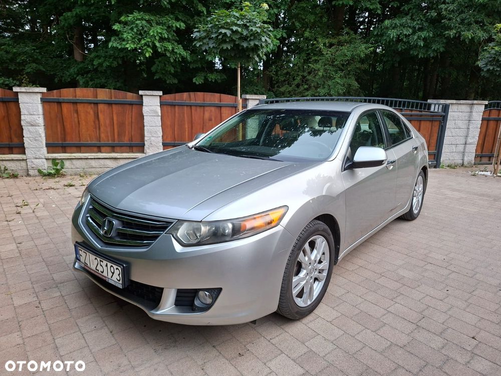 Honda Accord 2.0 Elegance - 1