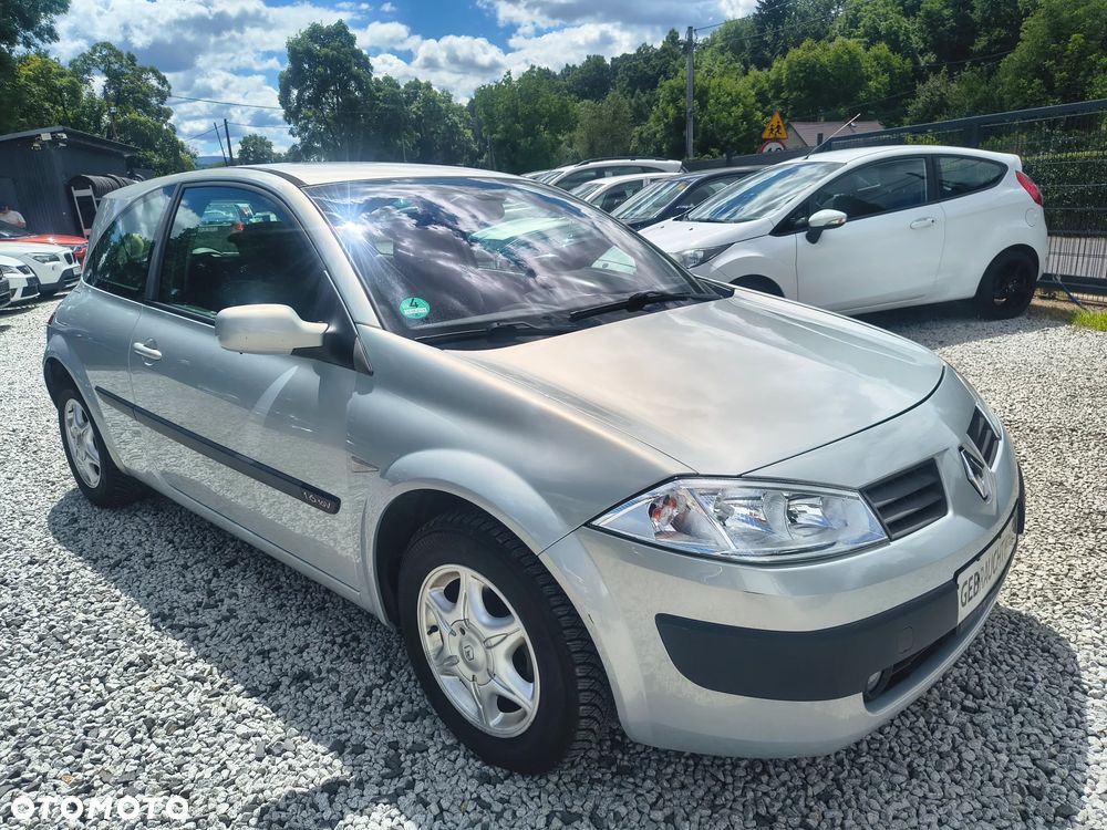 Renault Megane 1.6 Authentique - 4