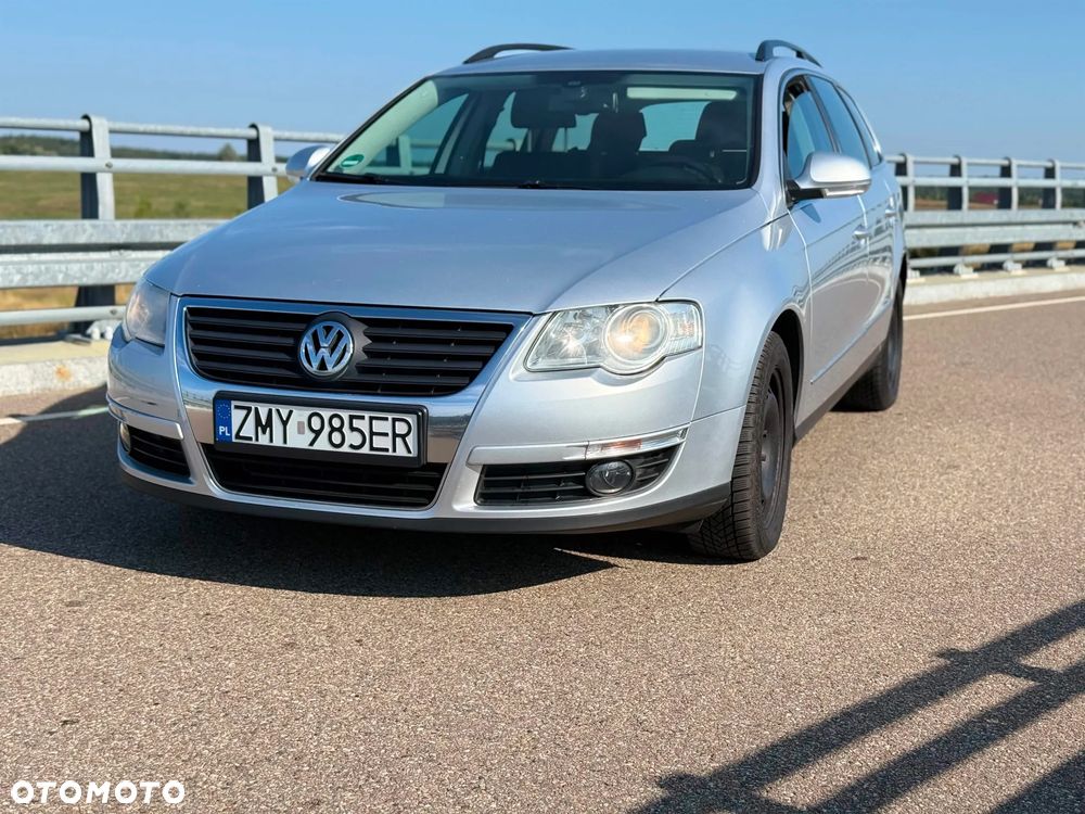 Volkswagen Passat 2.0 TDI Comfortline - 6