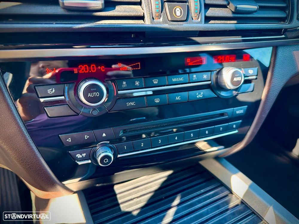 BMW X5 25 d sDrive Pack M - 24