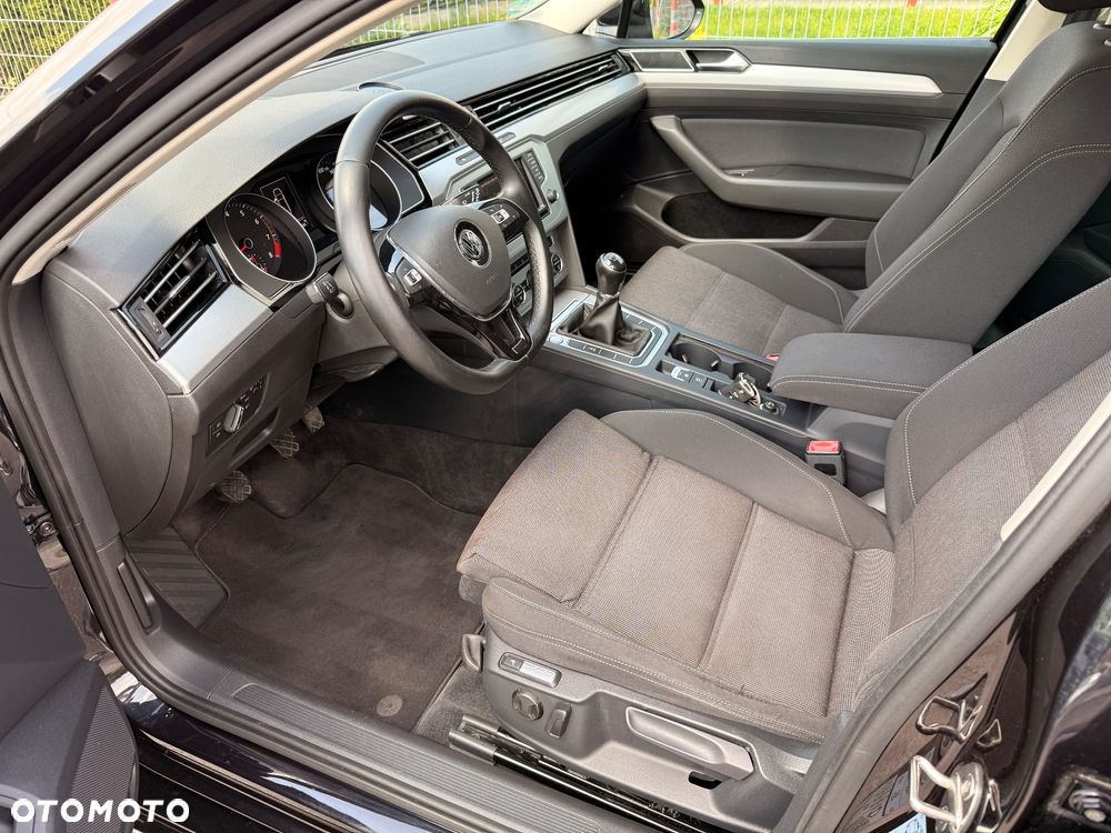 Volkswagen Passat 1.4 TSI ACT (BlueMotion Technology) Comfortline - 11