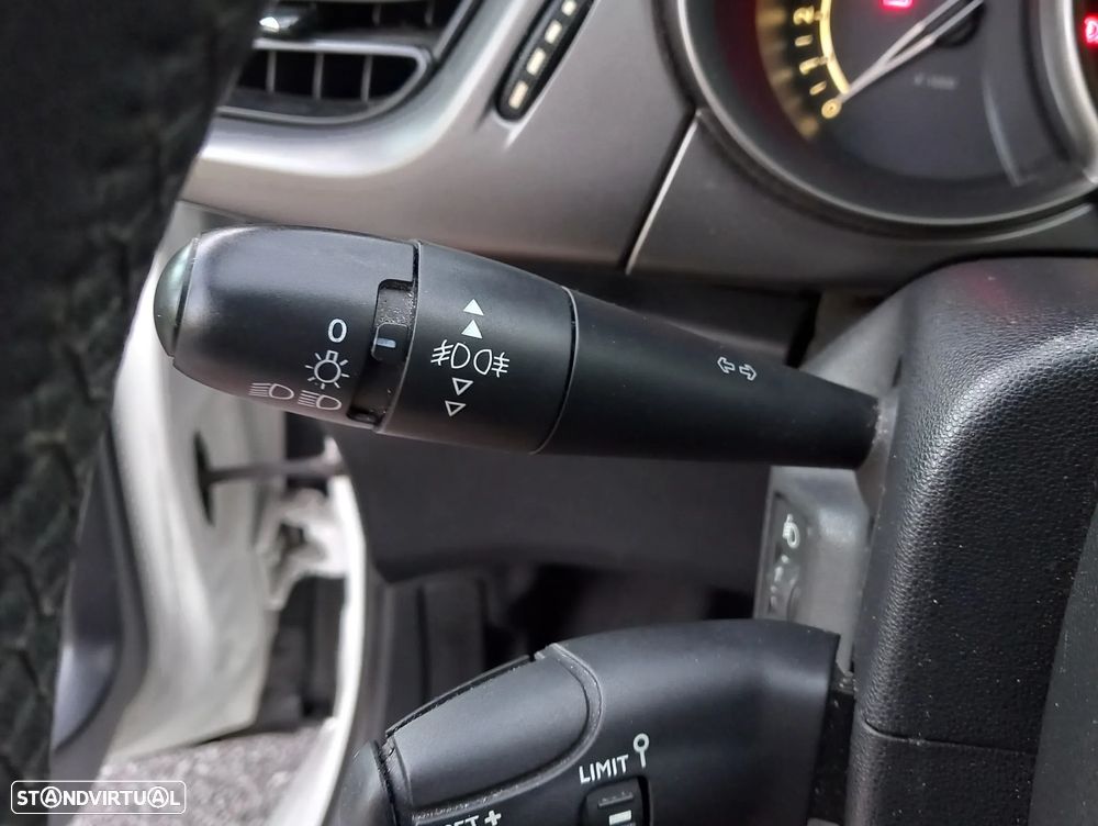 Citroën C3 1.2 VTi Seduction 15 - 21