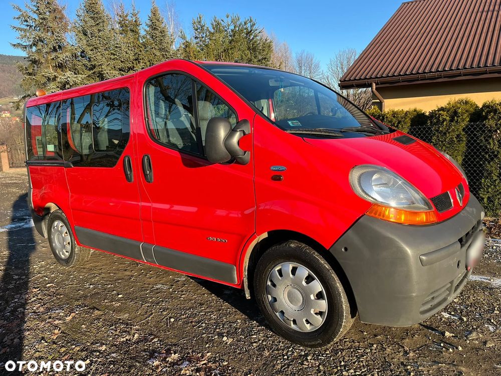Renault Trafic ver-passenger - 2