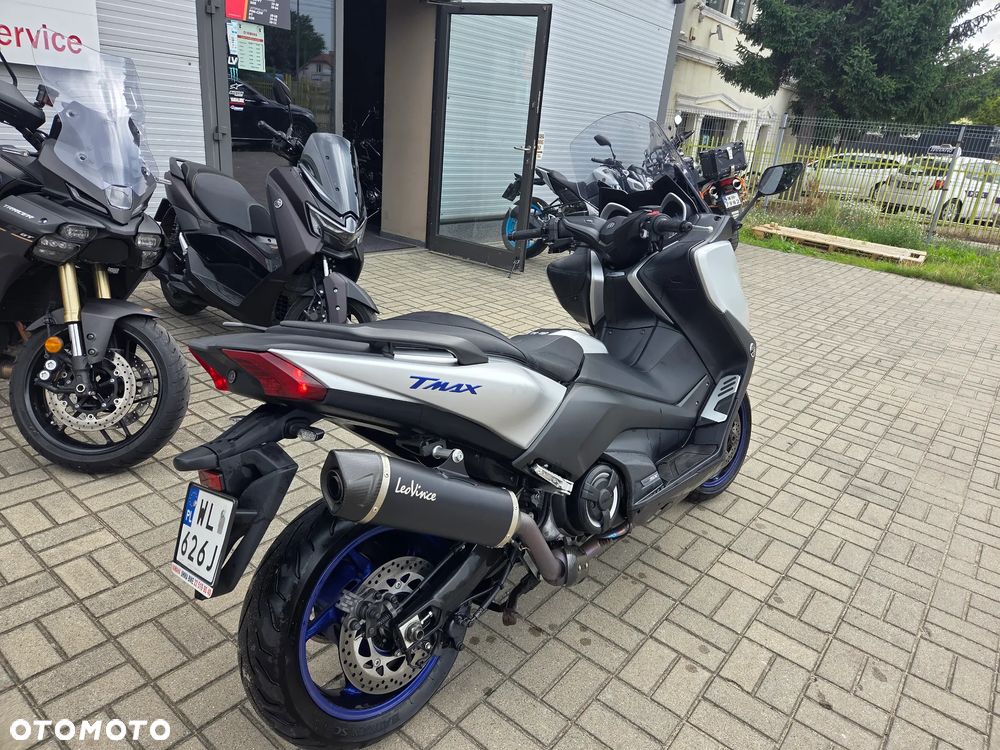 Yamaha Tmax - 2
