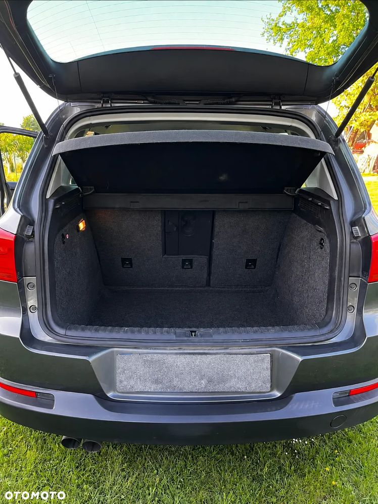 Volkswagen Tiguan - 4