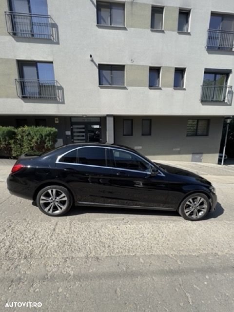 Mercedes-Benz C 220 d Aut - 4