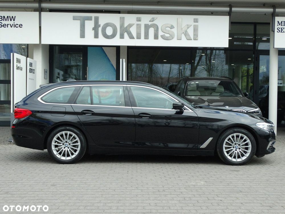 BMW Seria 5 520d Luxury Line - 6