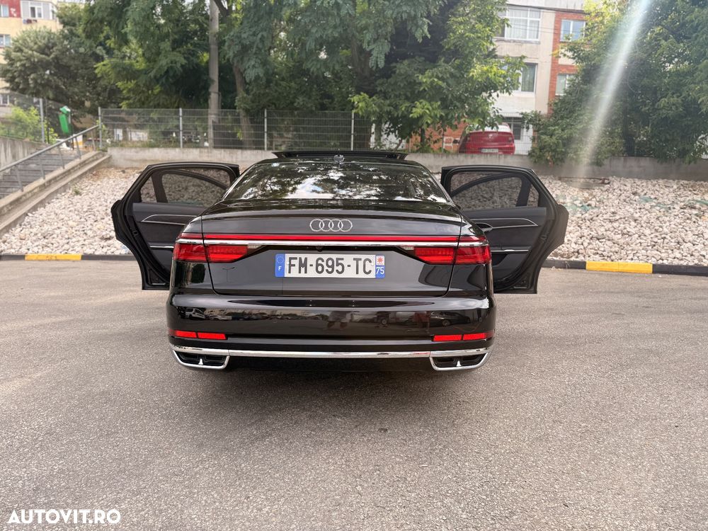 Audi A8 - 5
