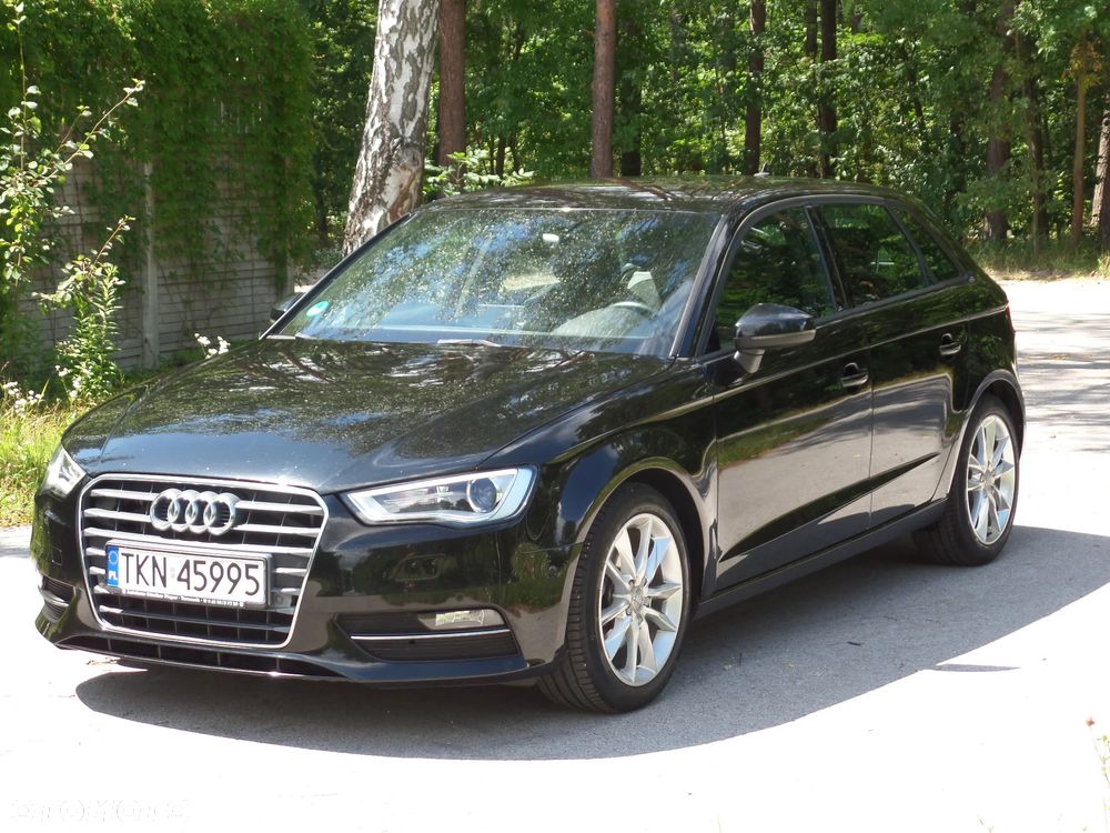 Audi A3 Sportback 2.0 TDI Ambiente - 2