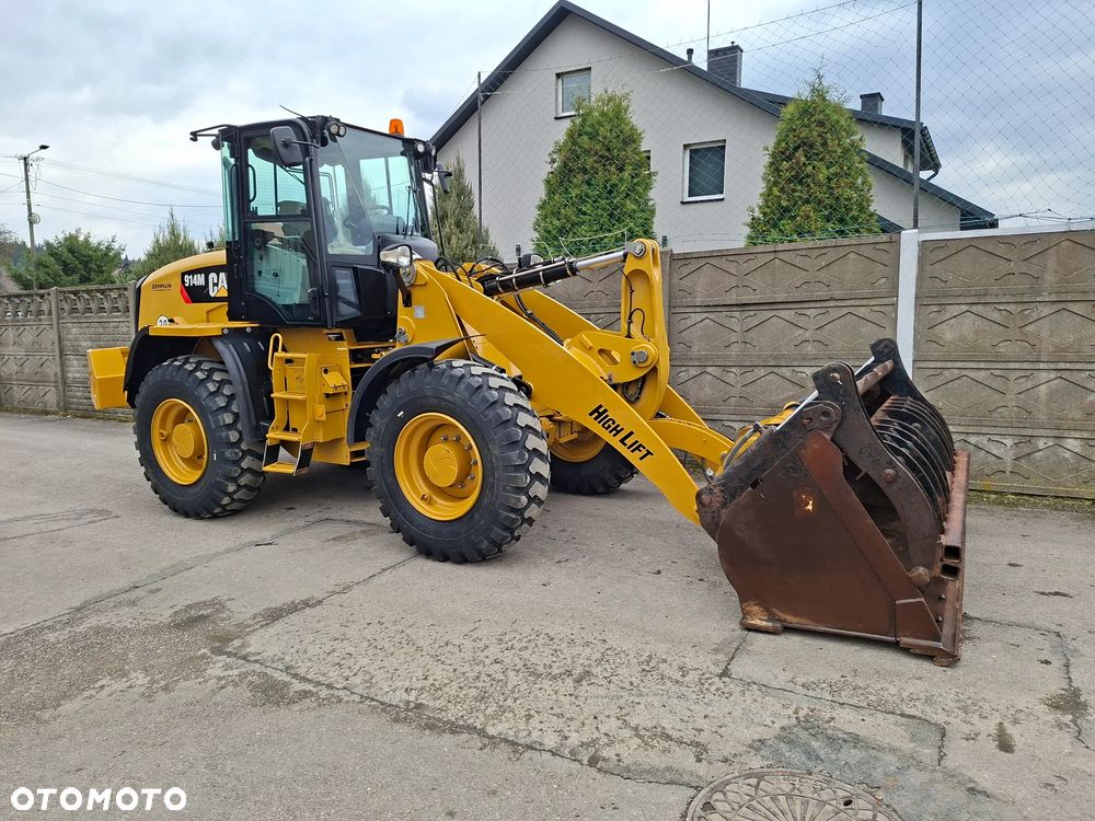 Caterpillar CAT 914 M - 10