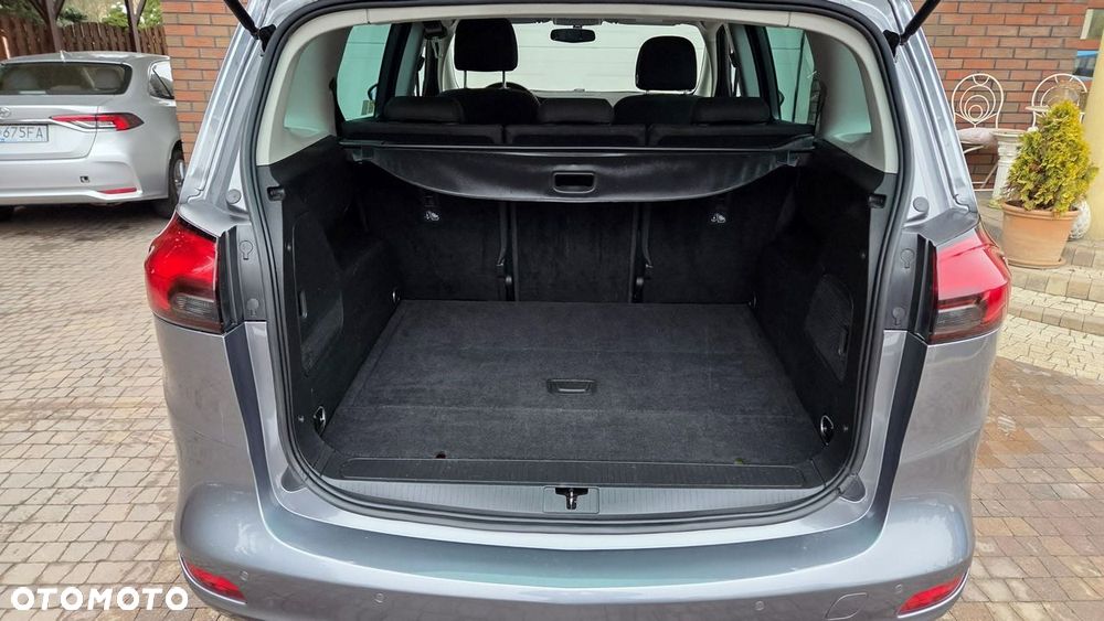 Opel Zafira 1.6 T 120 Lat S&S - 11