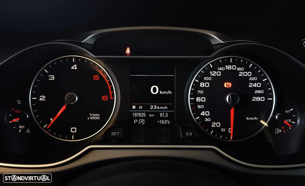 Audi A4 Avant 2.0 TDI Multitronic S-line - 11
