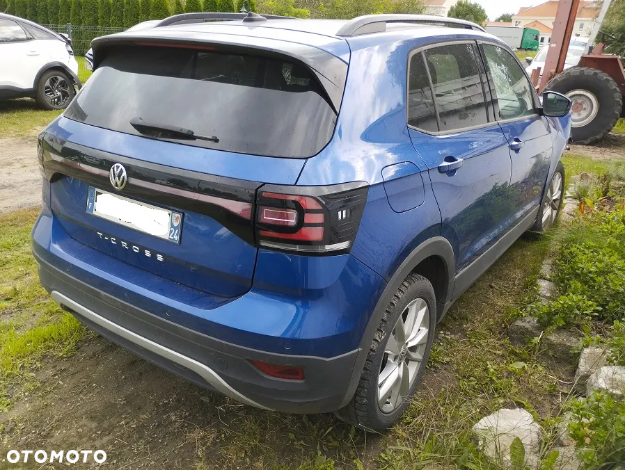 Volkswagen T-Cross - 2