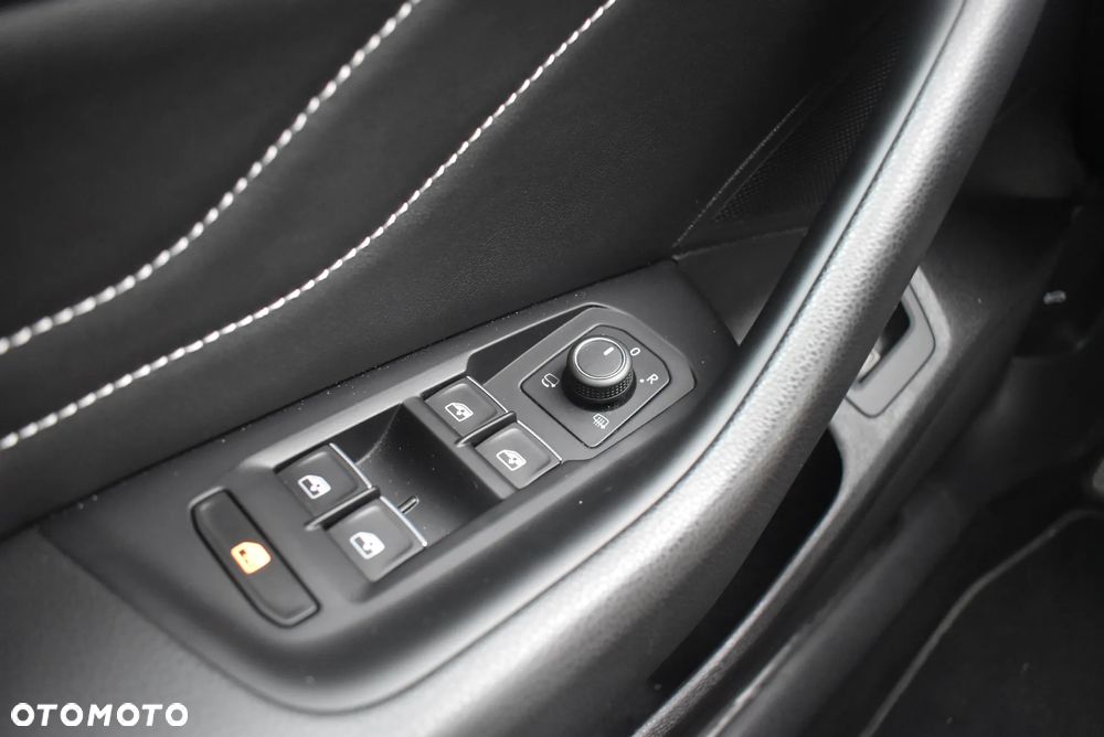 Volkswagen Arteon 2.0 TDI Elegance DSG - 34