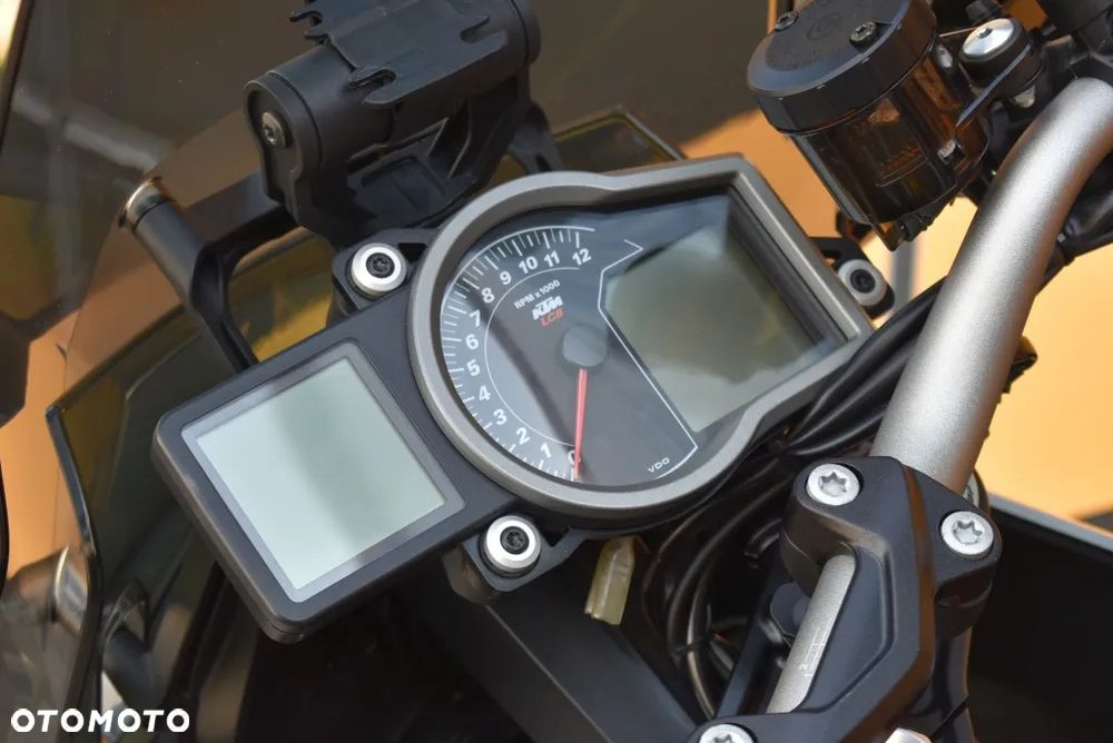 KTM Super Duke - 25
