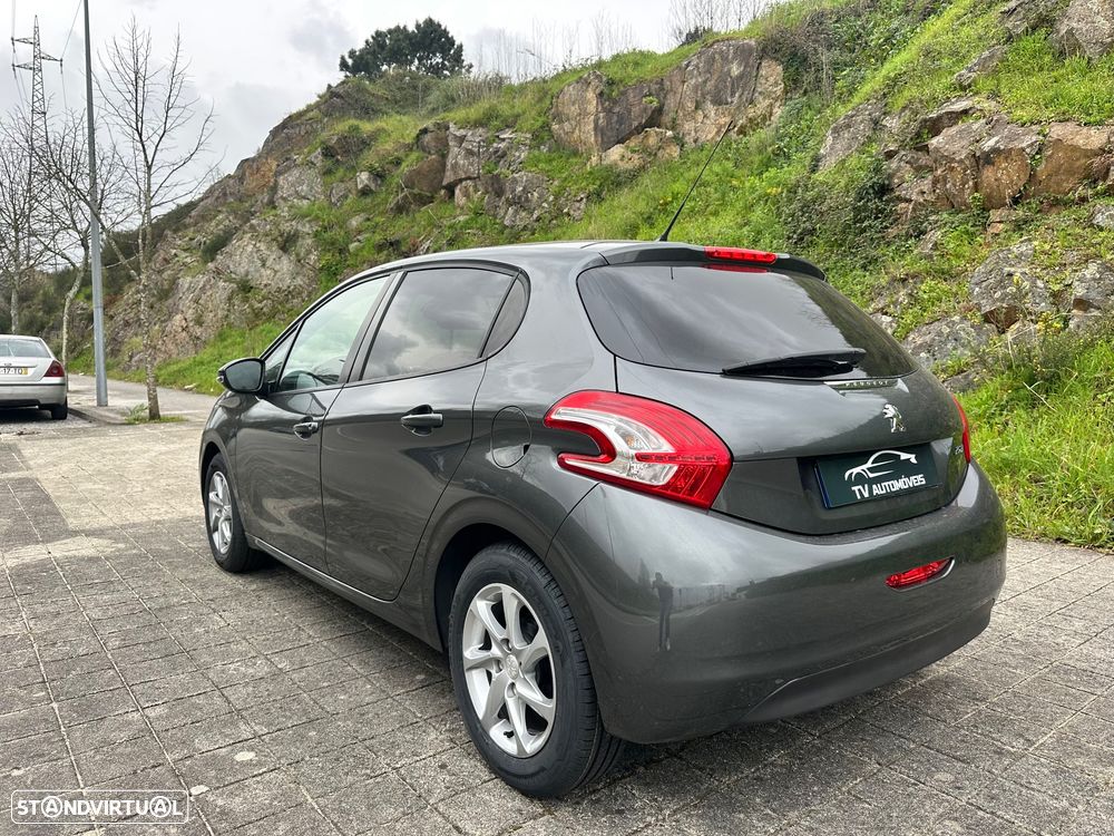 Peugeot 208 1.4 HDi Active - 5